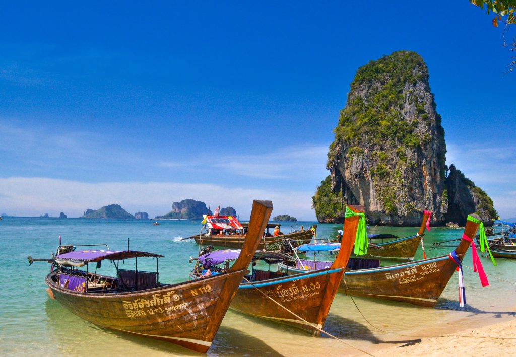 How to Travel around Thailand on a Small Budget