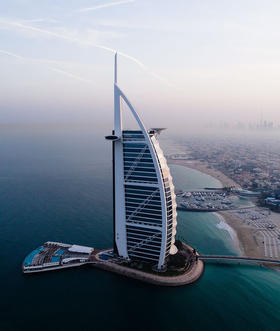 Is it safe to travel to Dubai during Covid 2021?