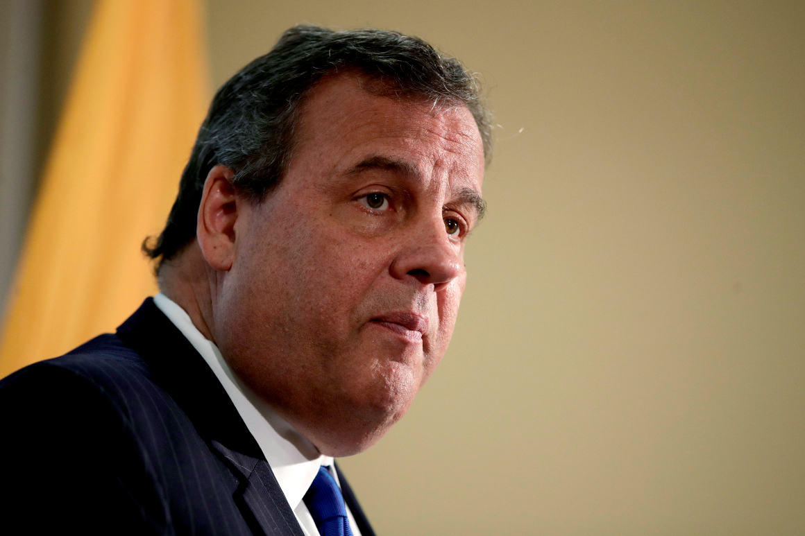 Christie's calculation: Trump is a'rearview mirror'