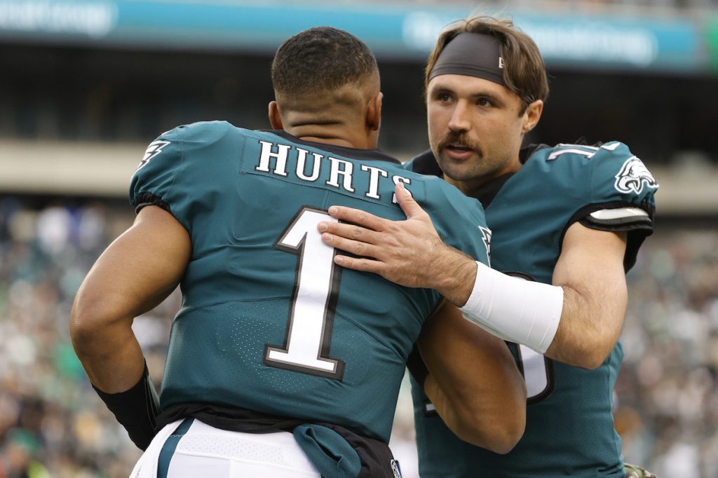 Eagles QBs Jalen Hurts and Gardner Minshew.