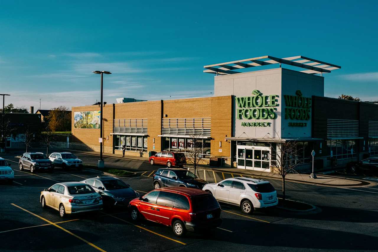 The Neighborhood Steps in when the City won't invest in Black Chicago