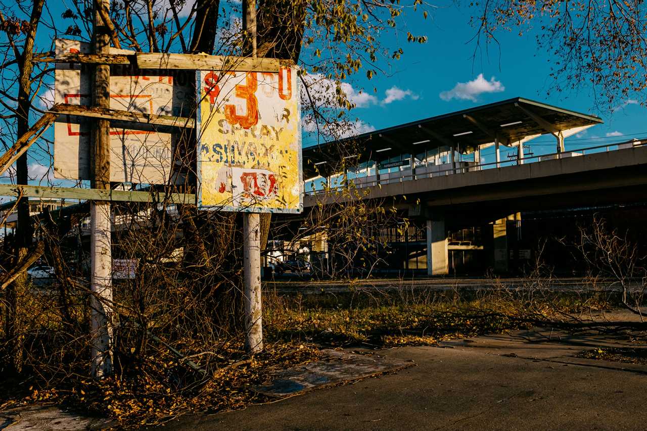 The Neighborhood Steps in when the City won't invest in Black Chicago