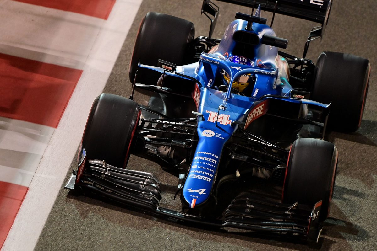 Fernando Alonso Sends It is a Thing Of Beauty as Formula 1 Hits the Track Ahead of Abu Dhabi Grand Prix