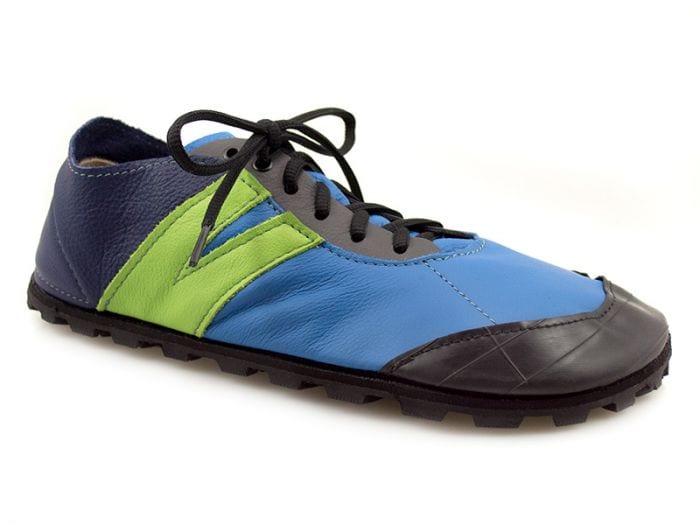 11 Best BAREFOOT HIKING Shoes & Boots for Minimalists in 2022