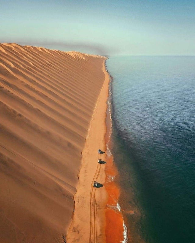 https://twistedsifter.com/wp-content/uploads/2022/01/The-oldest-dessert-in-Namibia.jpg