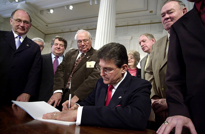 Manchin uses politics to defend his coal company