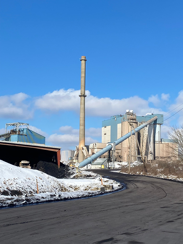 Manchin uses politics to defend his coal company