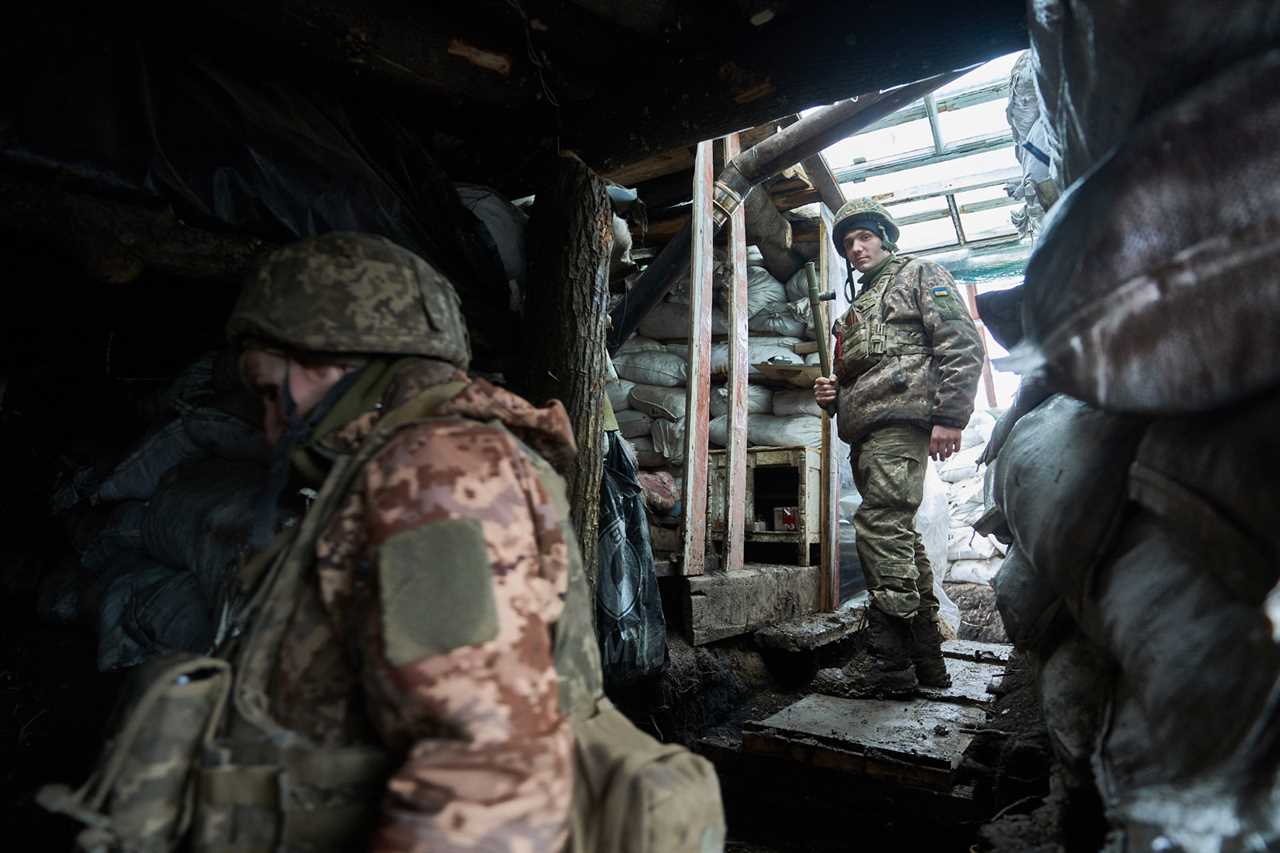 10 Days in Putin's Invisible War with Ukraine