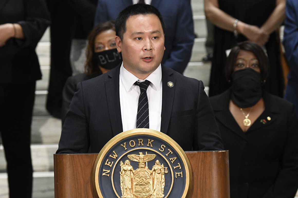 New York's Asian hate crime spike puts pressure upon new mayor