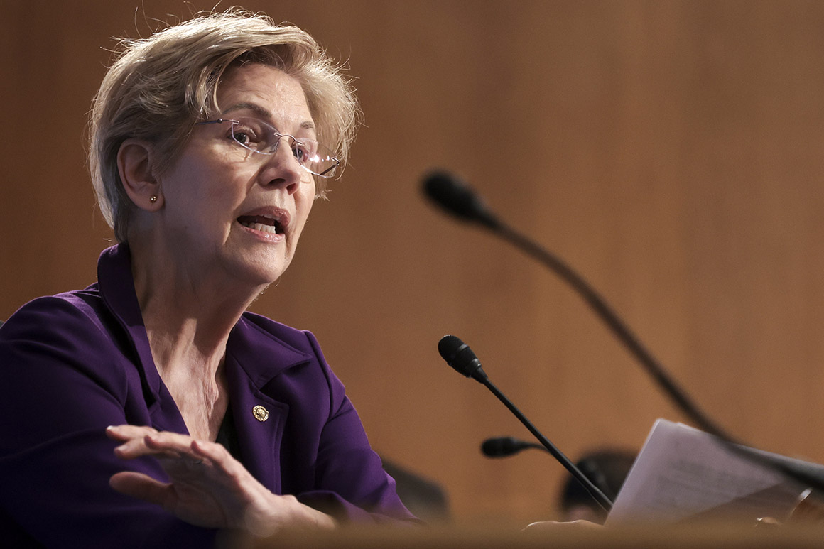 Warren tries to light the fire of urgency for Democrats