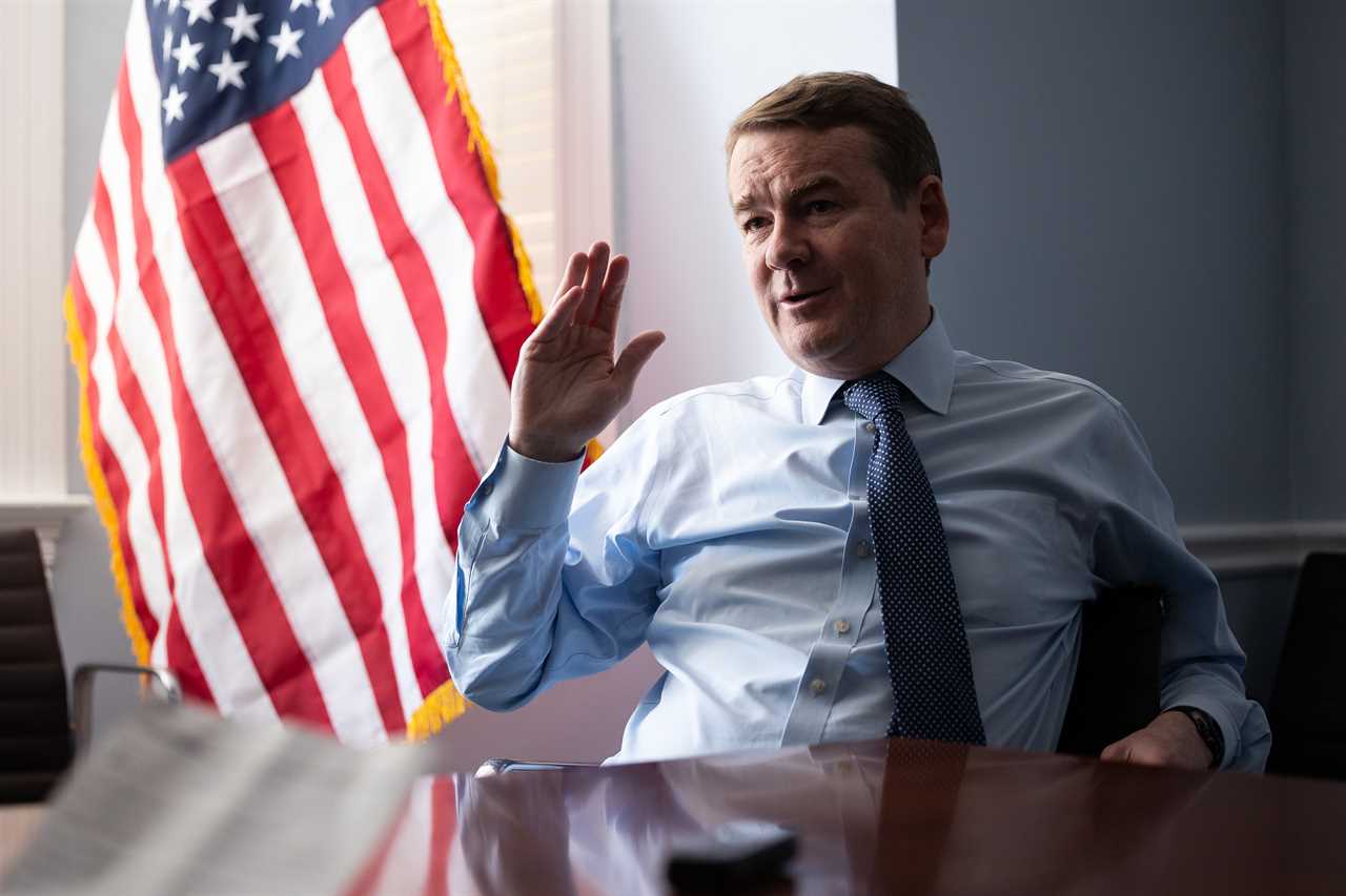 In Colorado, Bennet braces for another red wave