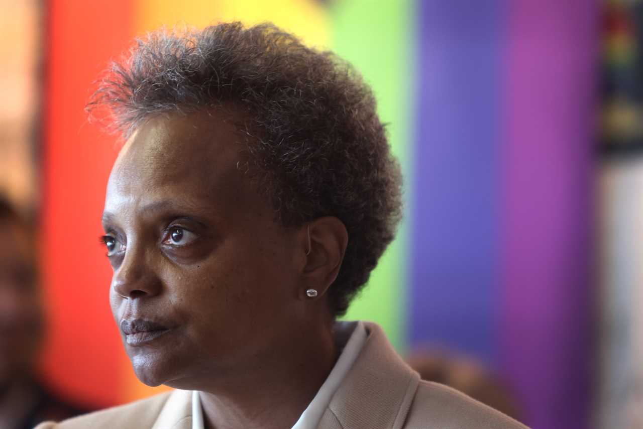 Lightfoot splashes into crowded Chicago mayoral field with reelection launch