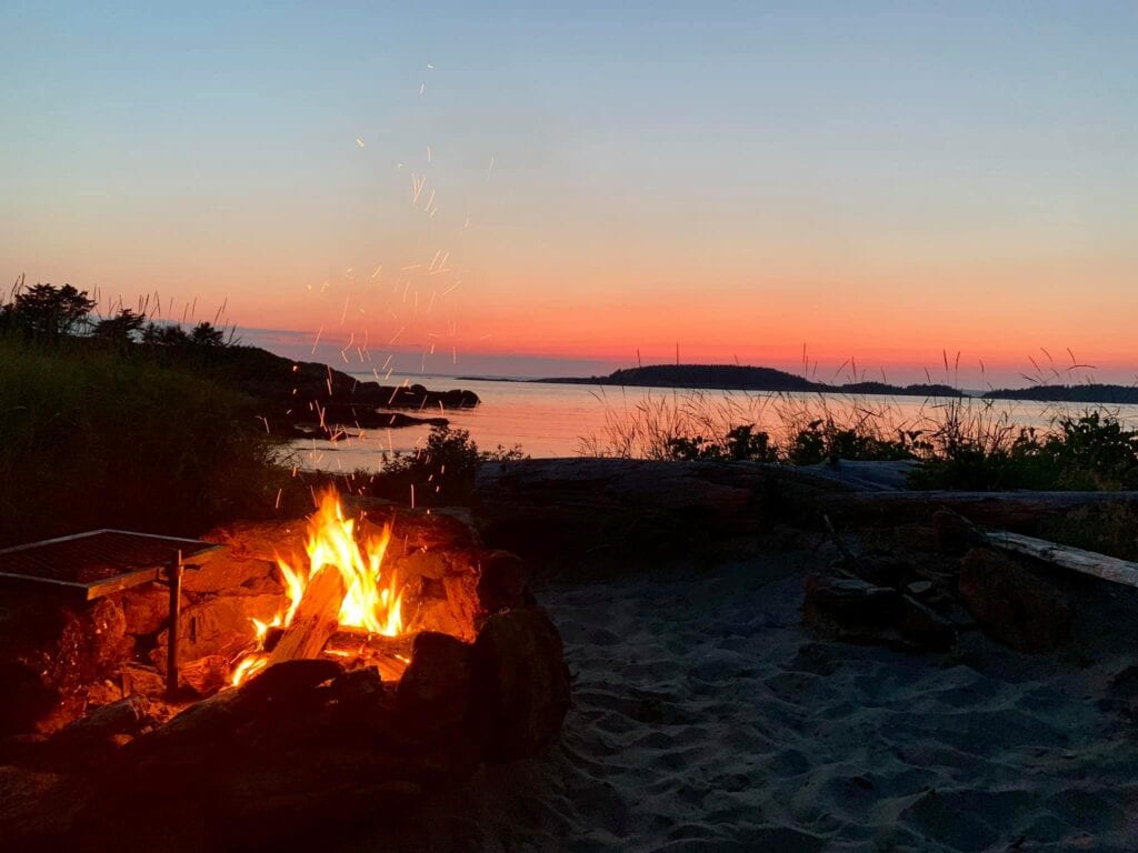 Best Camping in Maine: 14 RV, Campgrounds & Places to Camp in 2022