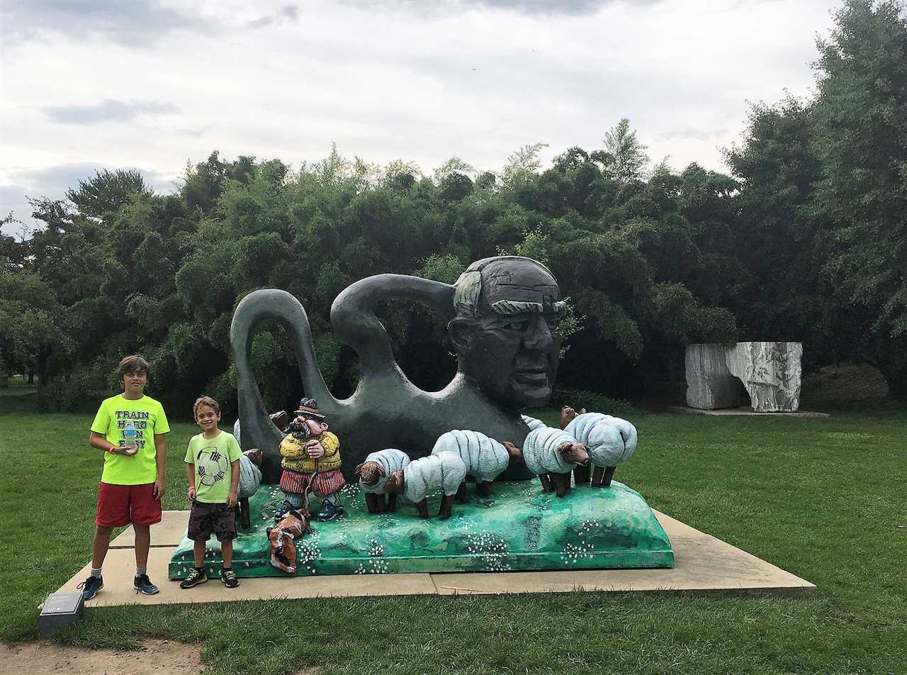 art colony and community at Sculpture Garden - ground of sculptures 