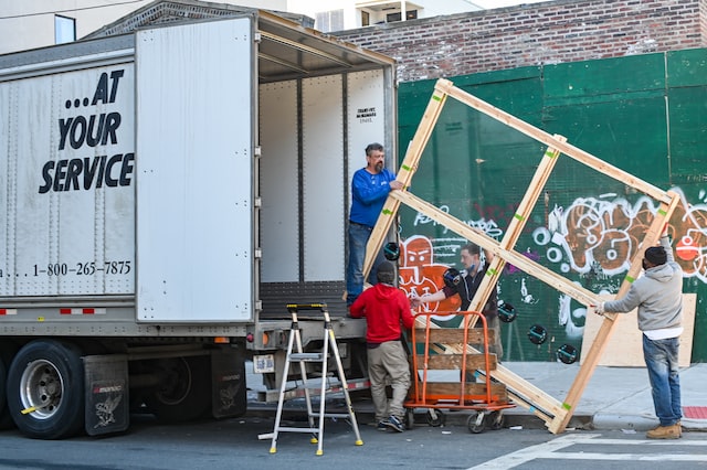 How to choose a moving company