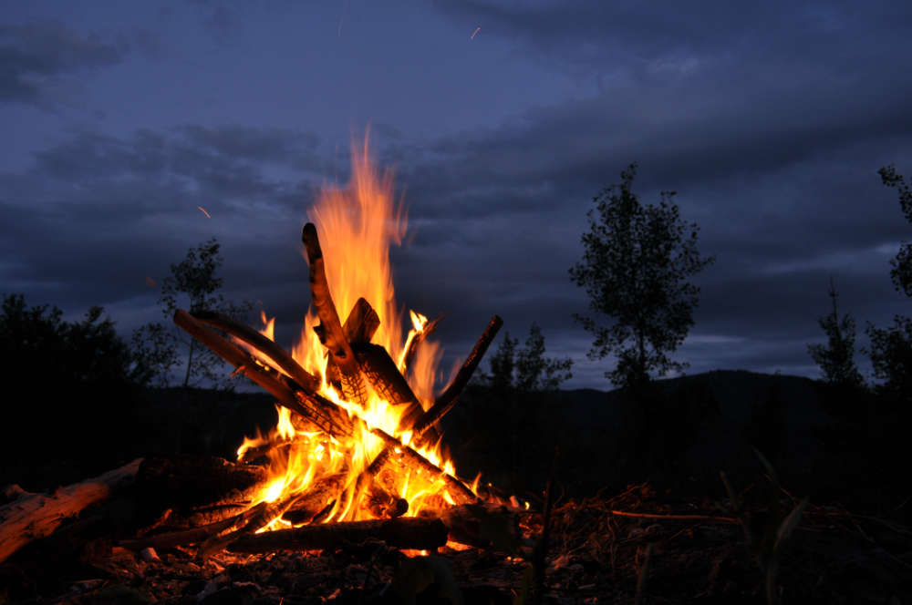 Why you should NEVER leave a campfire burning over night!