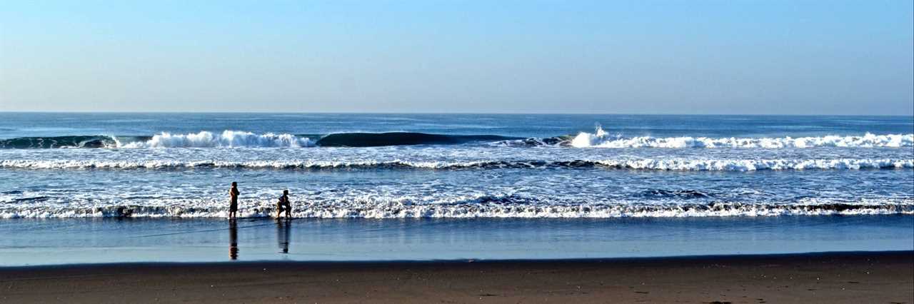 el paredon beach guatemala