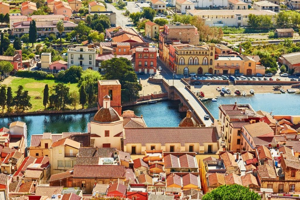 This European Paradise pays people up to $15,000 to move to its small municipalities