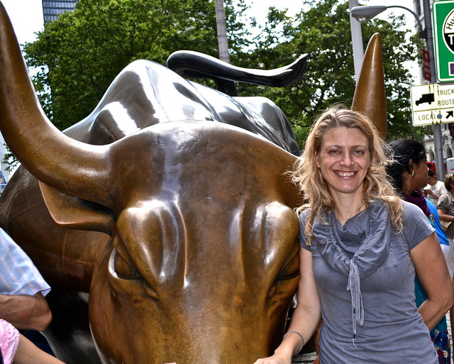 bull bowling green wall street downtown nyc