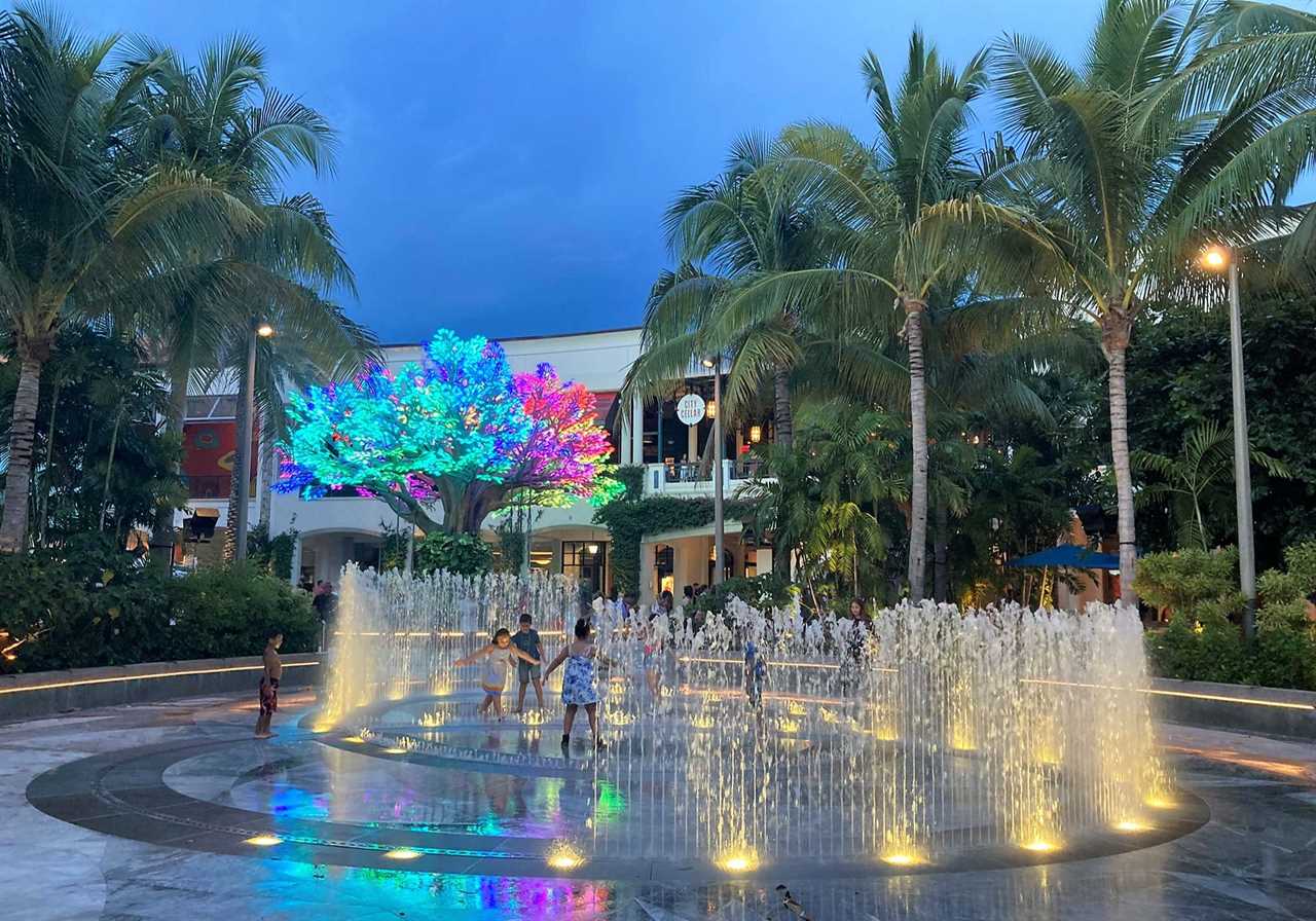 outdoor mall west palm beach