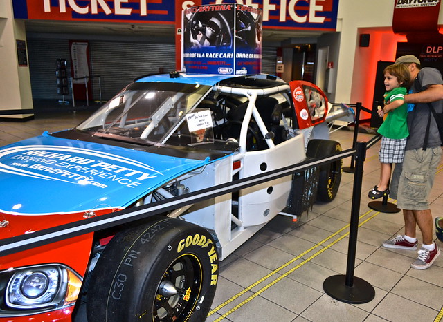 richard petty ride along daytona 