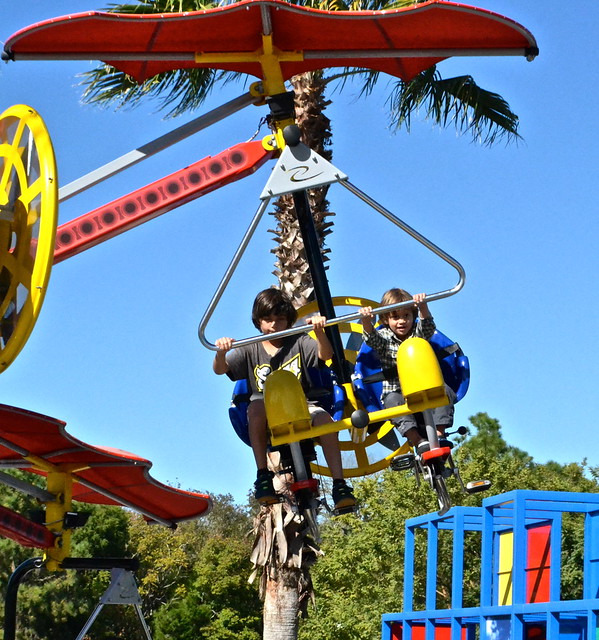 Legoland, Florida - flying brothers