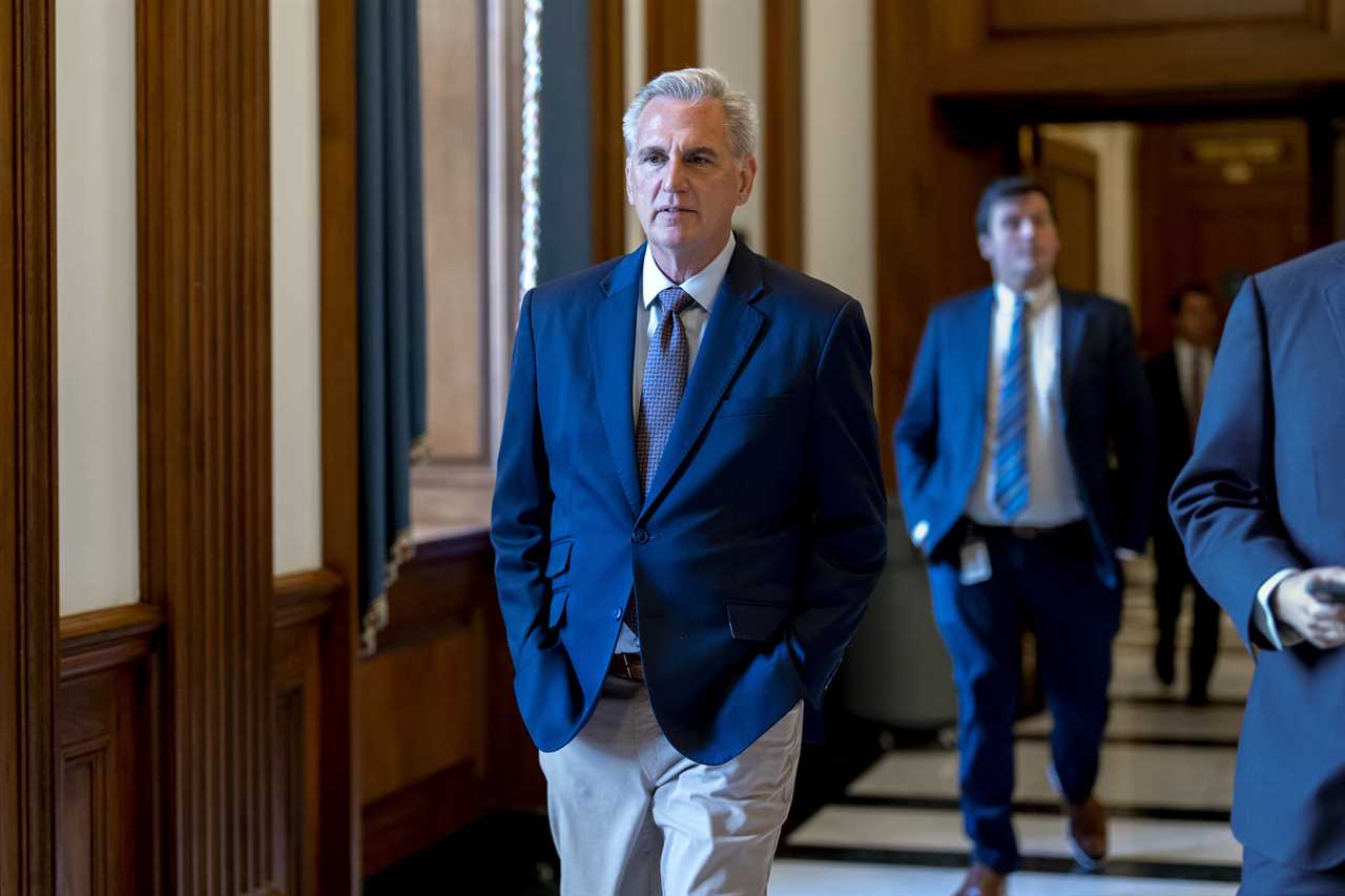 GOP senators ignore House conservatives' impeachment demands