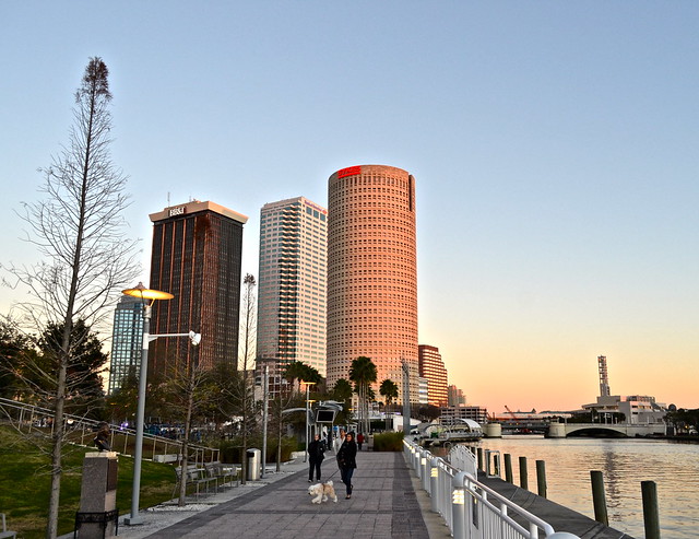 river front walk in tampa fl