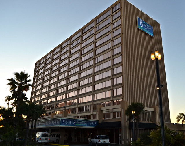 the barrymore hotel tampa riverwalk reviews