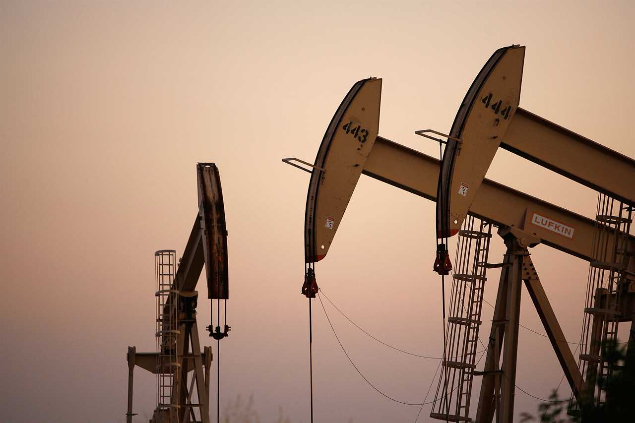 Oil industry faces a growing threat: Newsom's California