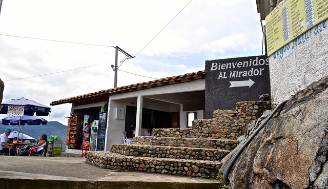 almost to the top piedra del peñol, colombia