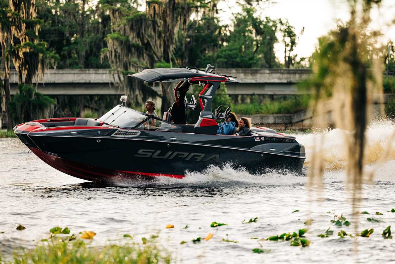 How to Setup & Weigh Down Your Boat for Wake Surfing