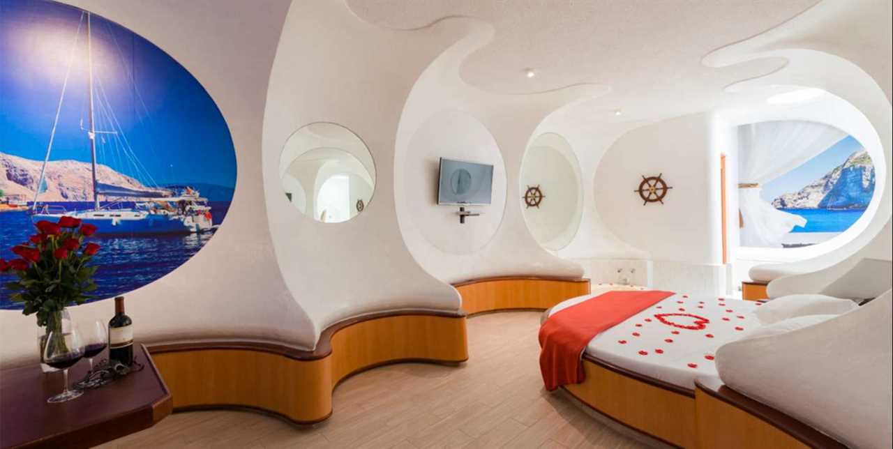 marine themed auto hotel room