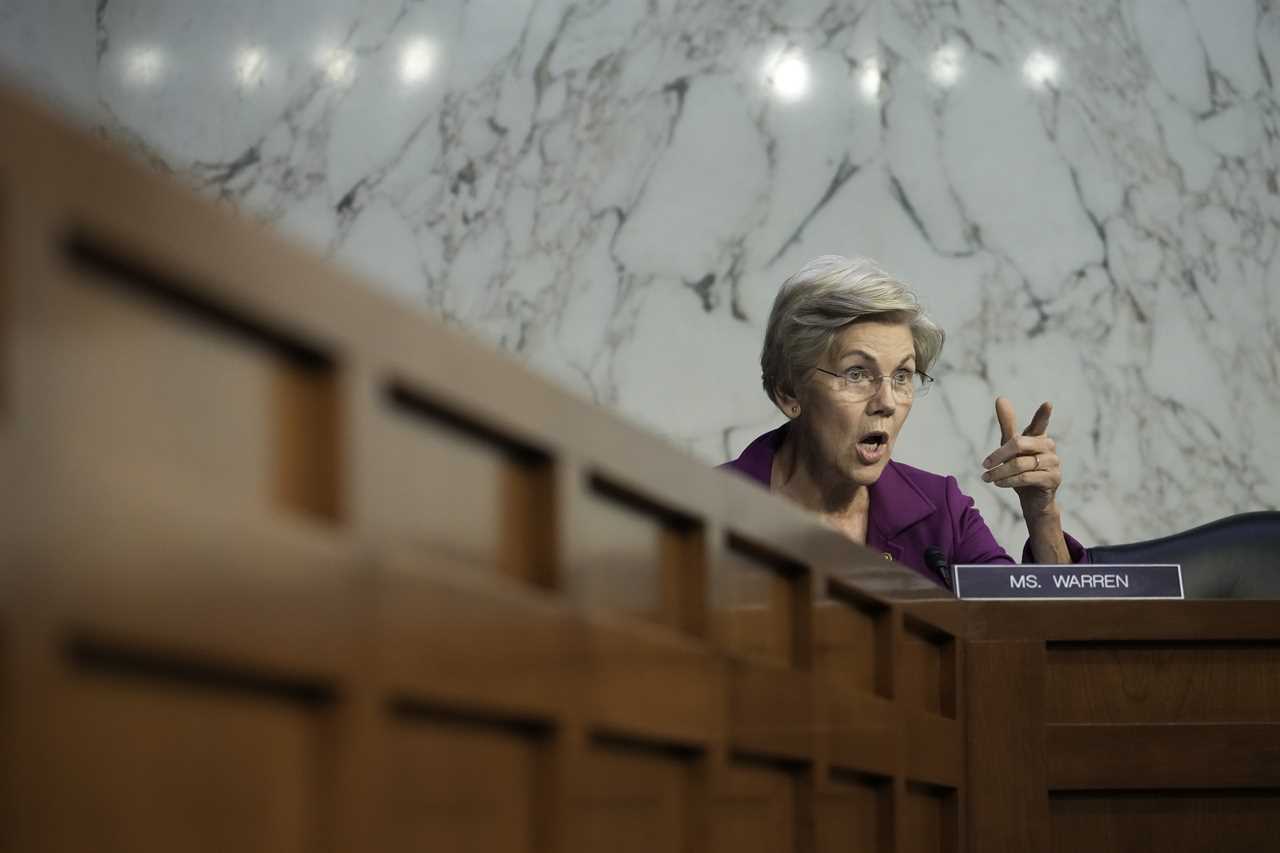 Elizabeth Warren creates anti-crypto alliance