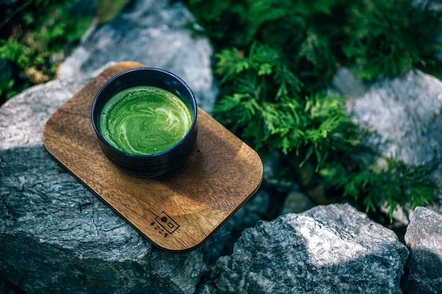 Six Reasons Green Kratom Should Be Included on Your Next Trip