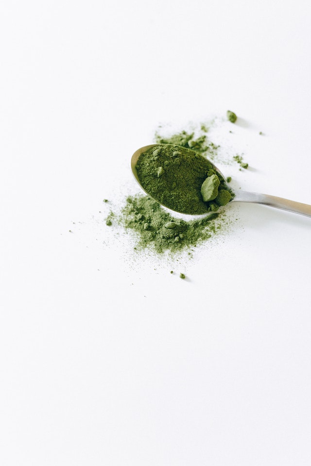 Six Reasons Green Kratom Should Be Included on Your Next Trip