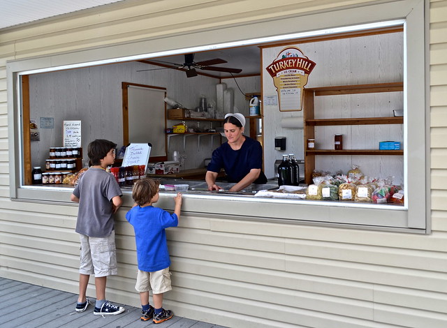 Amish Shop at the Amish Village Lancaster County pennsylvania