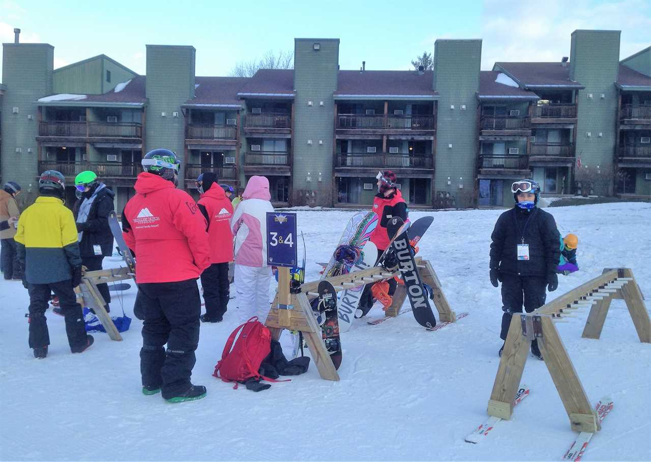 ski school and snowboarding school, vermont