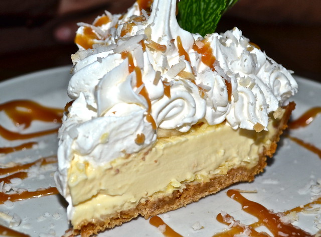 JB's on the Beach restaurant, Deerfield Beach, Florida - banana cream pie