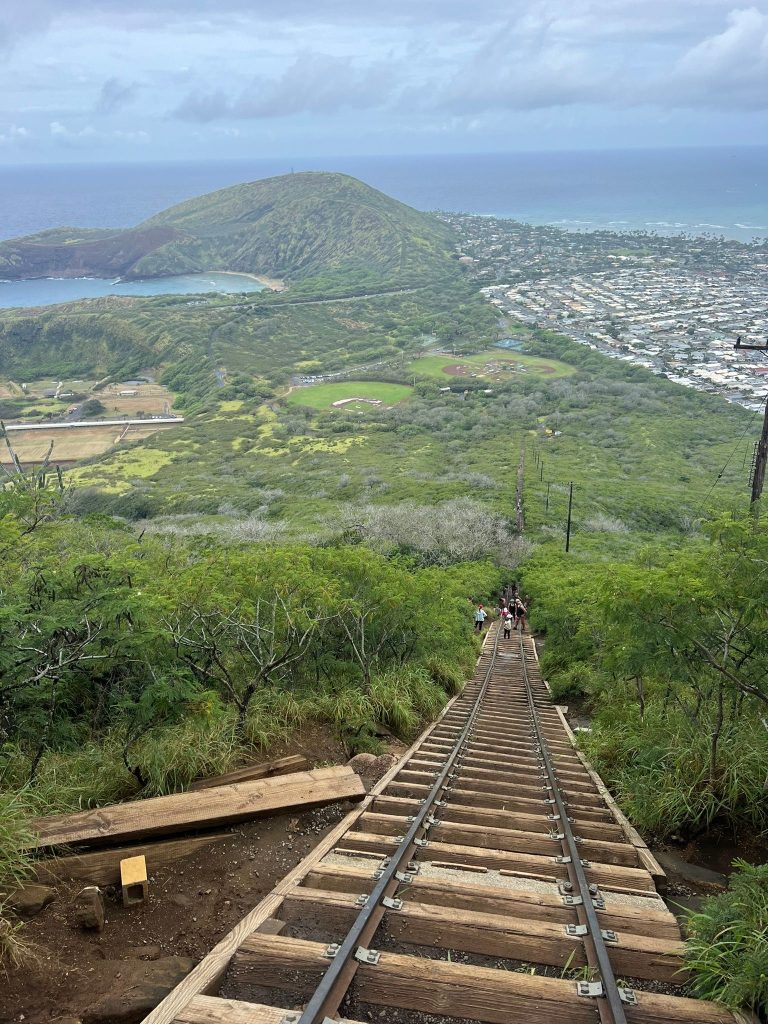 Koko Head Crater Trail, Oahu