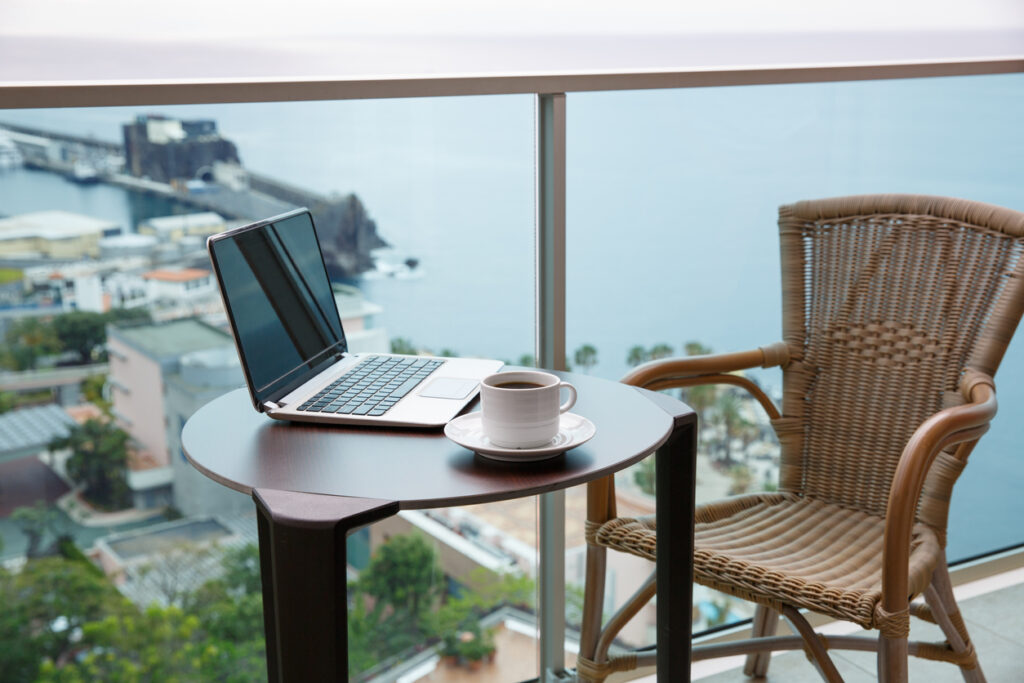 The Best Ways to Reduce Your Carbon Footprint as a Digital Nomad