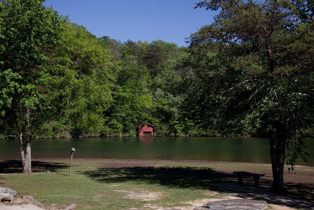 11 Top Camping Sites in ALABAMA You Must See in 2023