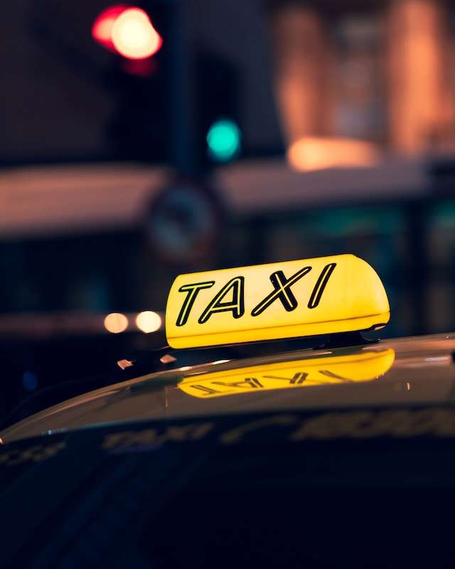 Dos and Don'ts of Travelling with a Cab Service