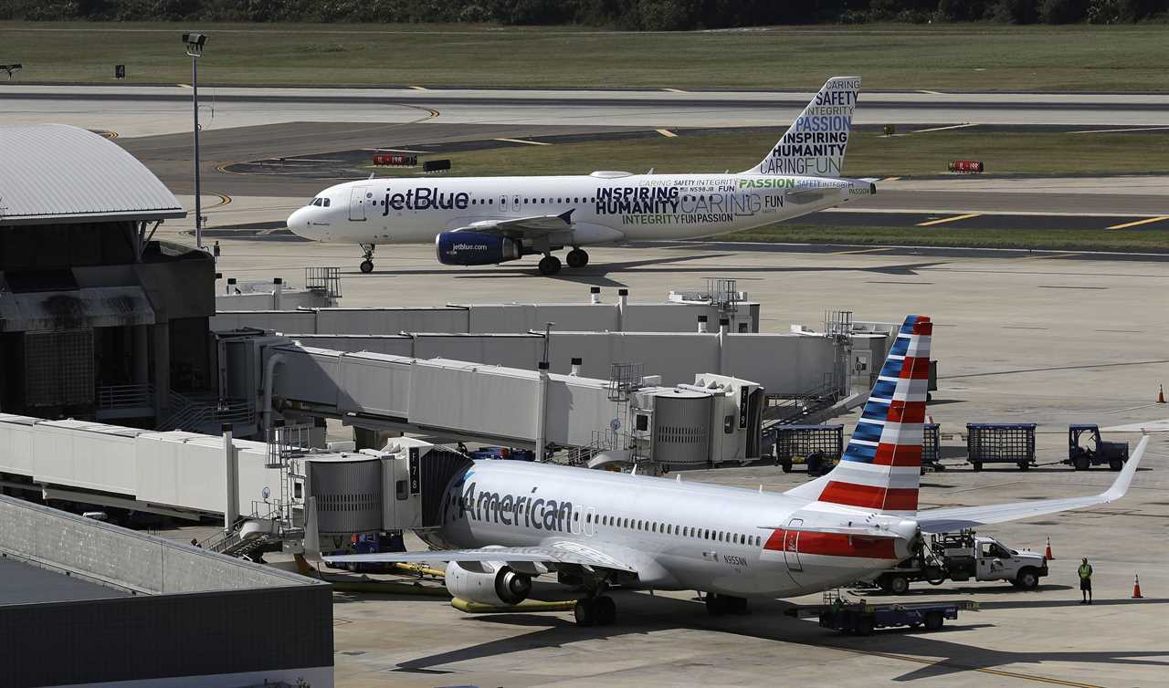 The latest misery for travelers is a hot, humid plane cabin