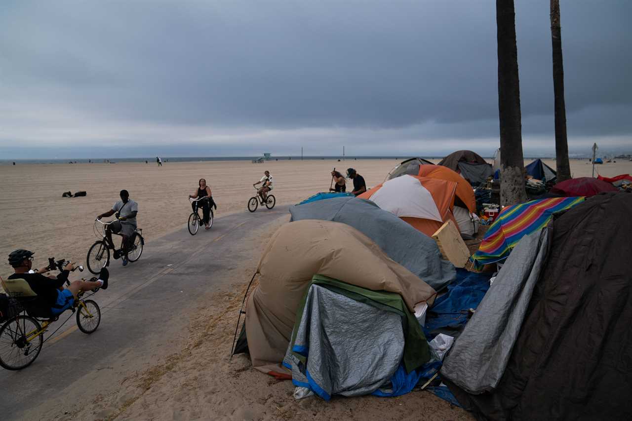 The power struggle between California politicians, judges and homelessness