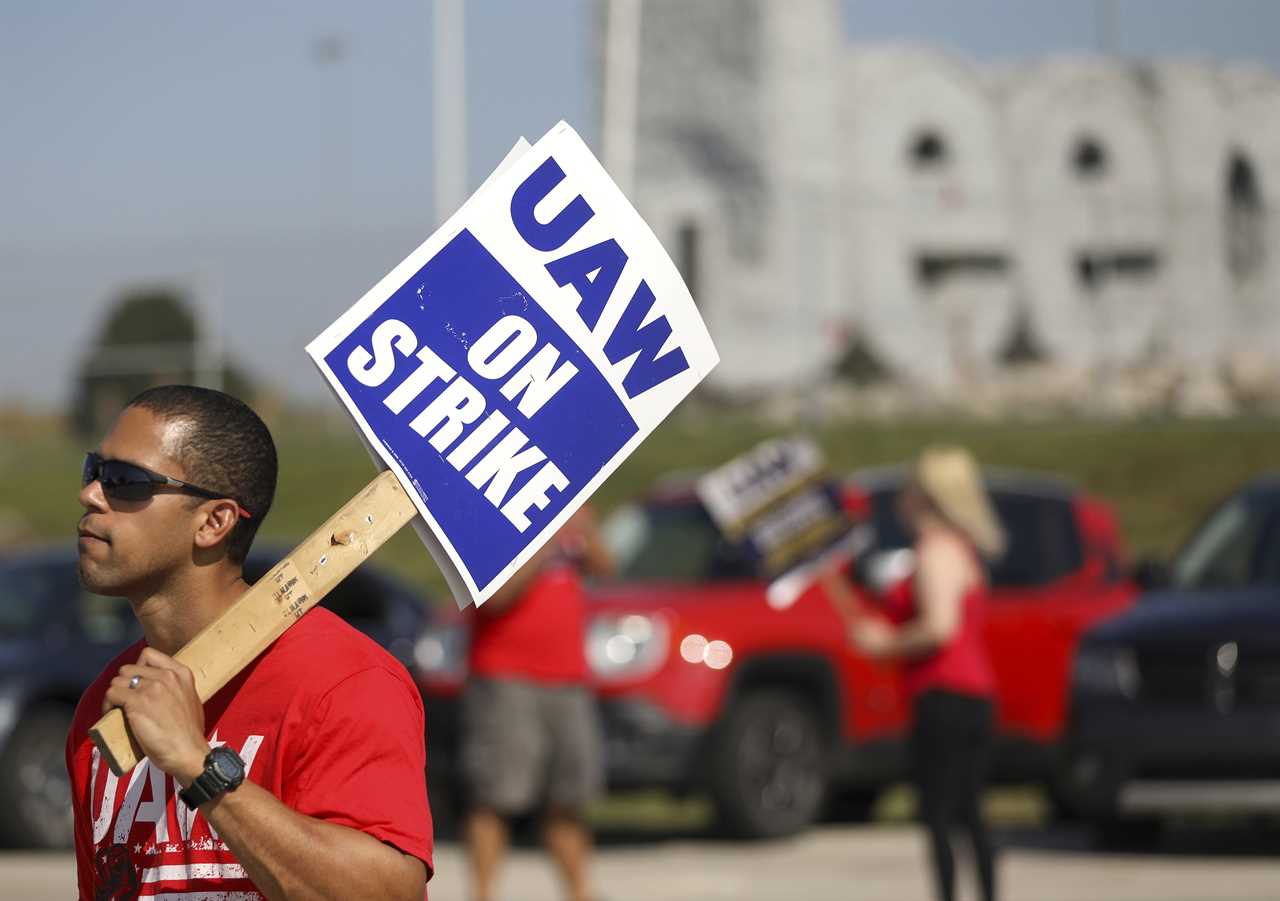 UAW refrains from extending strike, citing significant progress in negotiations