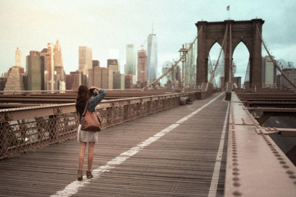 Stay Safe When Traveling to New York City - brooklyn bridge