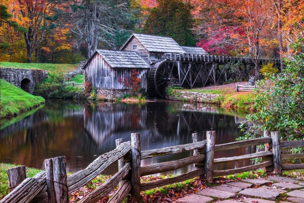 Seven Best Places to Visit in Virginia for Fall 2023