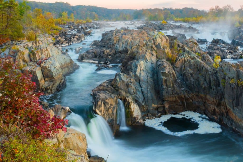 Seven Best Places to Visit in Virginia for Fall 2023