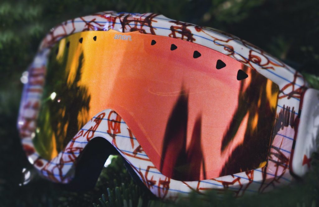 Shield Your Eyes On The Slopes: Travelers' Sunglasses and Ski Goggles